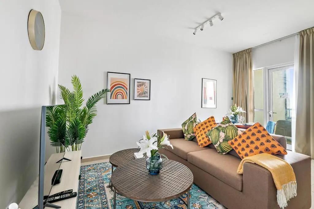 Stonetree - Furnished 1 Bedroom Apartment Near To Tram Dubai